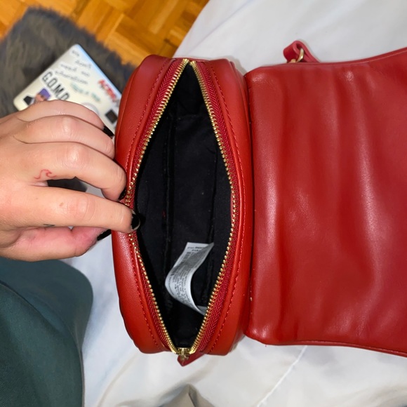 Red Zara Crossbody bag - Picture 3 of 3